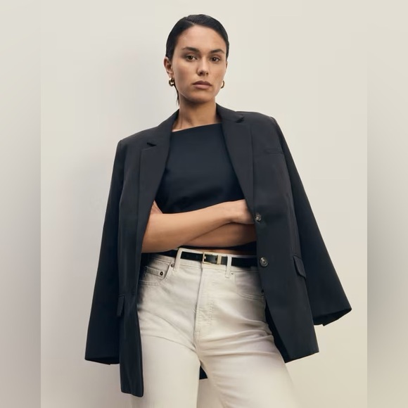 Everlane Black Blazer - Picture 4 of 5